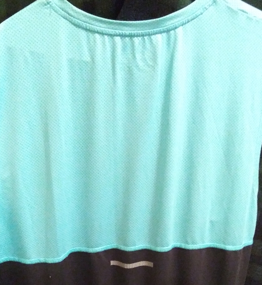 Russell tank top - Picture 3 of 3